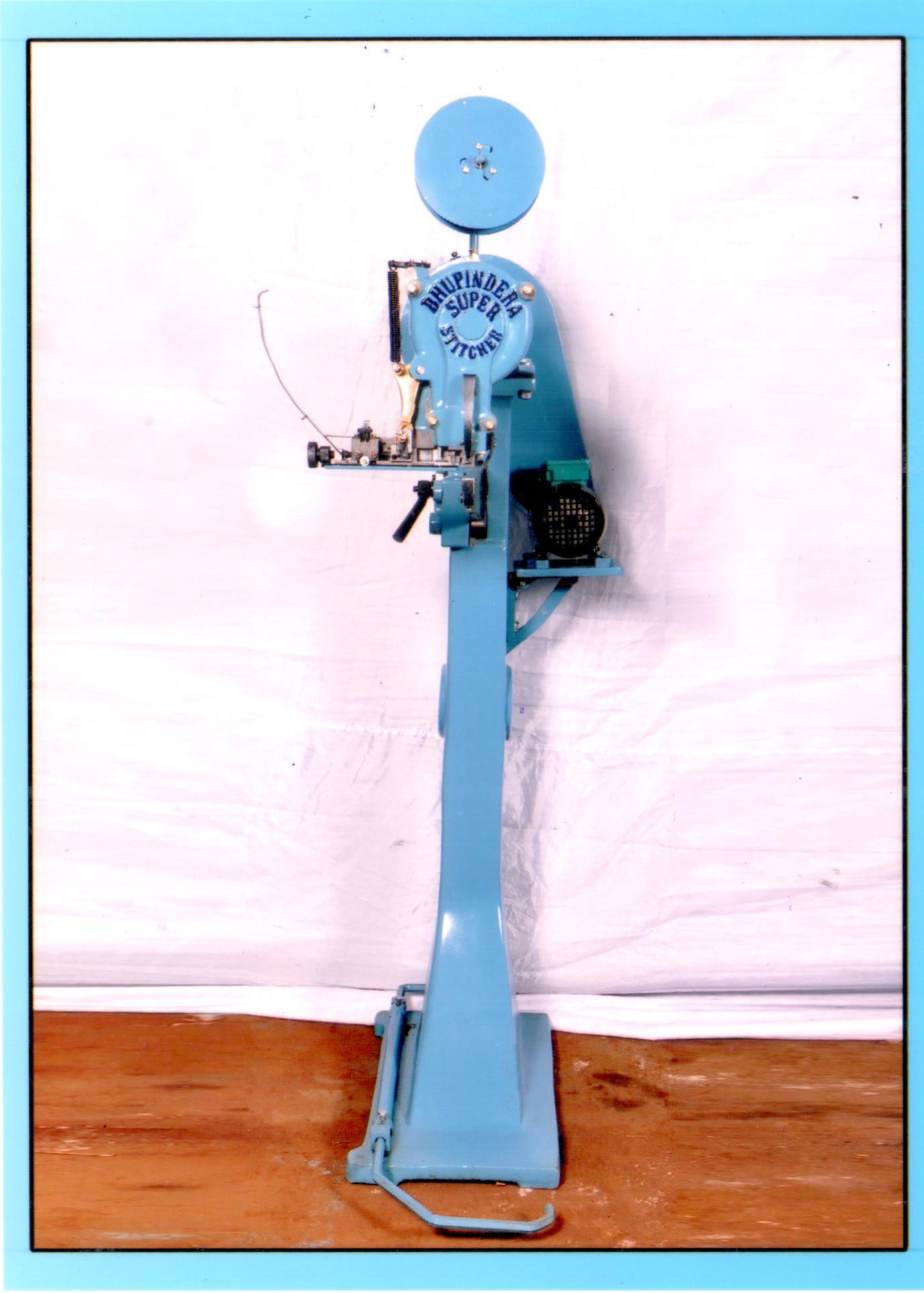 cross head stitcher
